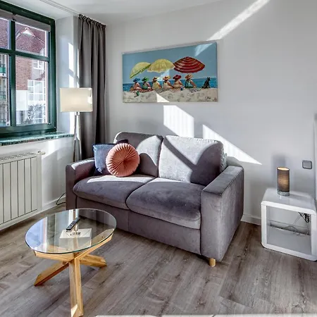 Haus Diana * Waren (Mueritz)